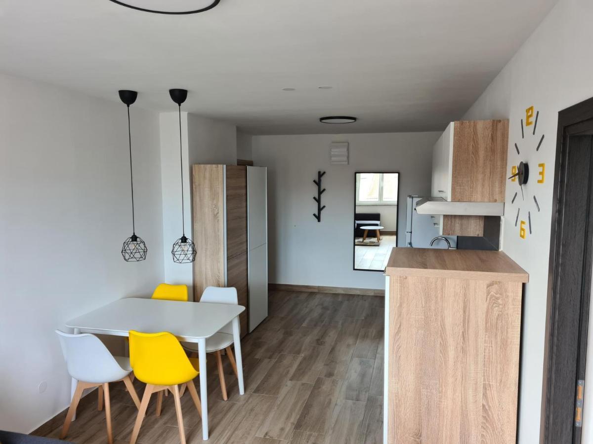 River68 - Apartment In Риека Экстерьер фото