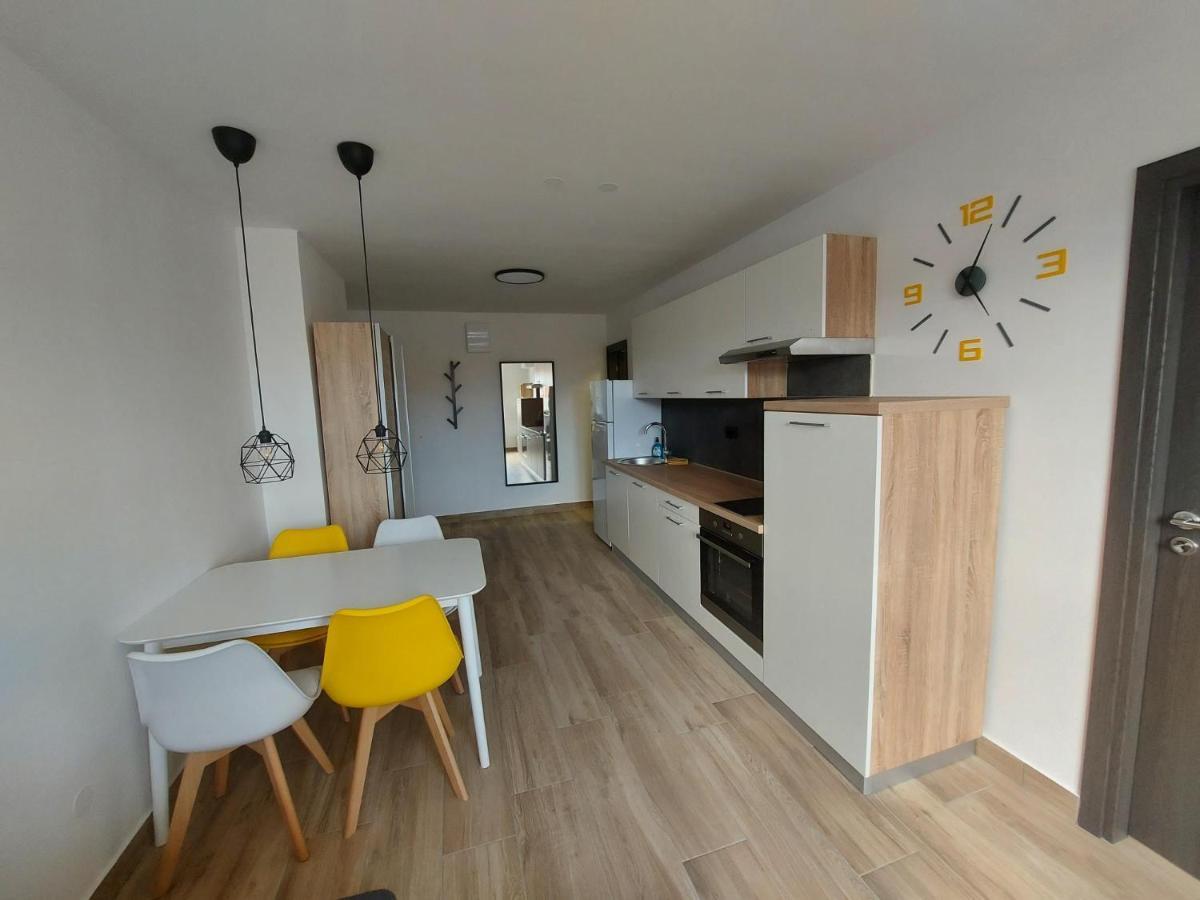 River68 - Apartment In Риека Экстерьер фото
