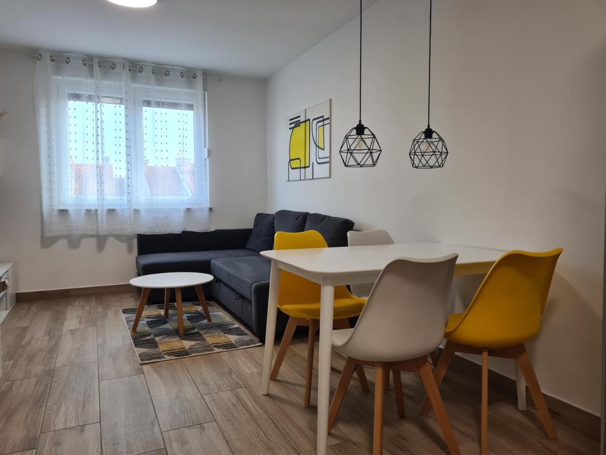 River68 - Apartment In Риека Экстерьер фото